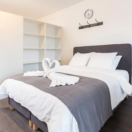 아파트 New Modern Loft View Walk Centre 20d